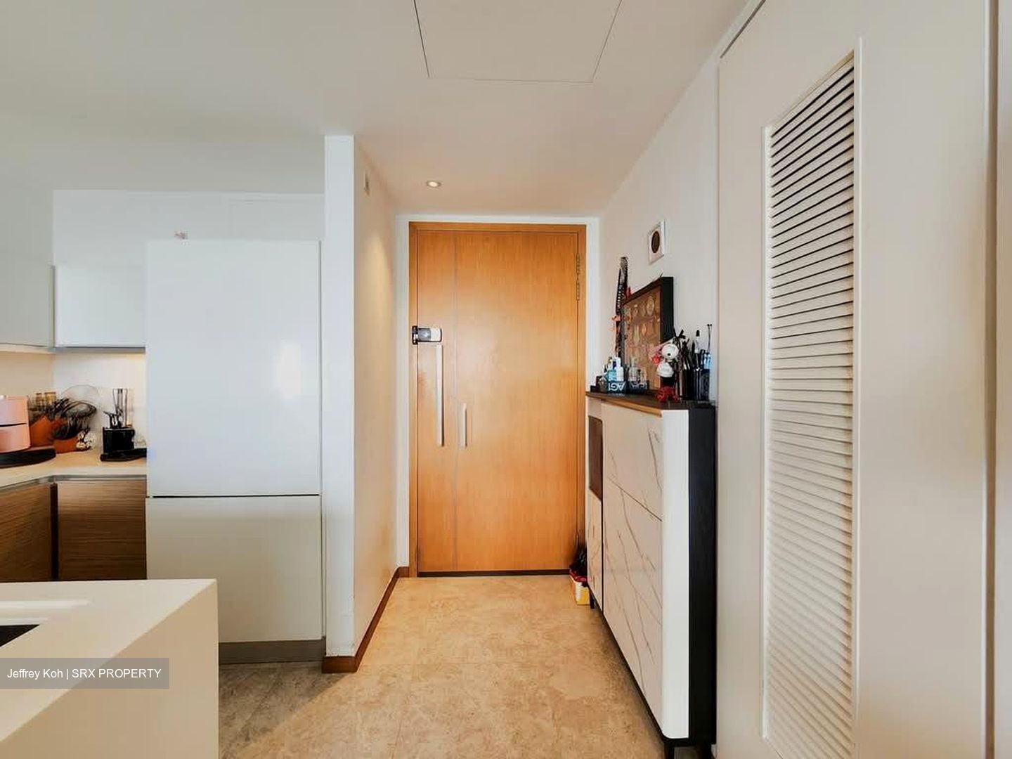Marina Bay Residences (D1), Condominium #534450001